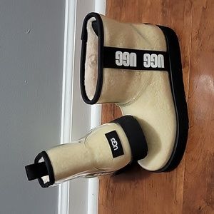 UGG Classic Clear Mini Boot Womens